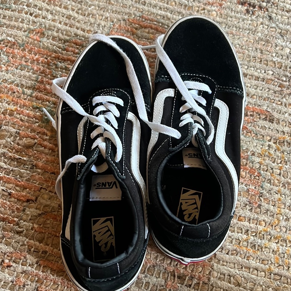 Youth size 6 vans